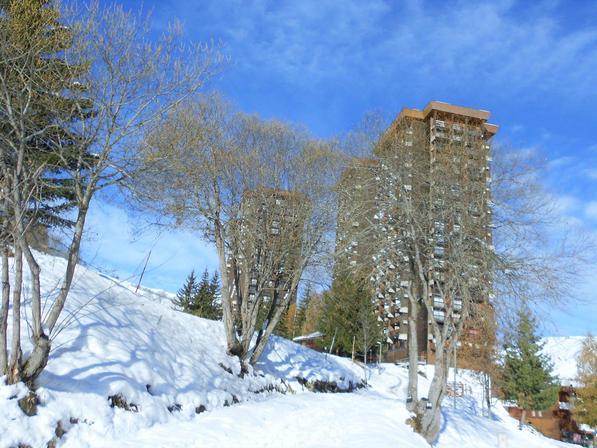 Ski & Soleil - Appartements Soyouz - Flats SOYOUZ - Le Corbier