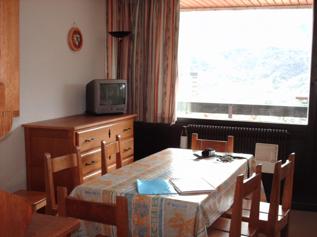 2 kamers appartement 6 personen AV0717 - travelski home choice - Flats ARAVIS - Les Menuires Croisette