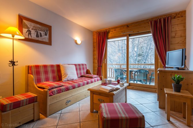 2 Kamer appartement 4 personen - travelski home premium - Résidence Le Hameau du Rocher Blanc 4* - Serre Chevalier 1350 - Chantemerle
