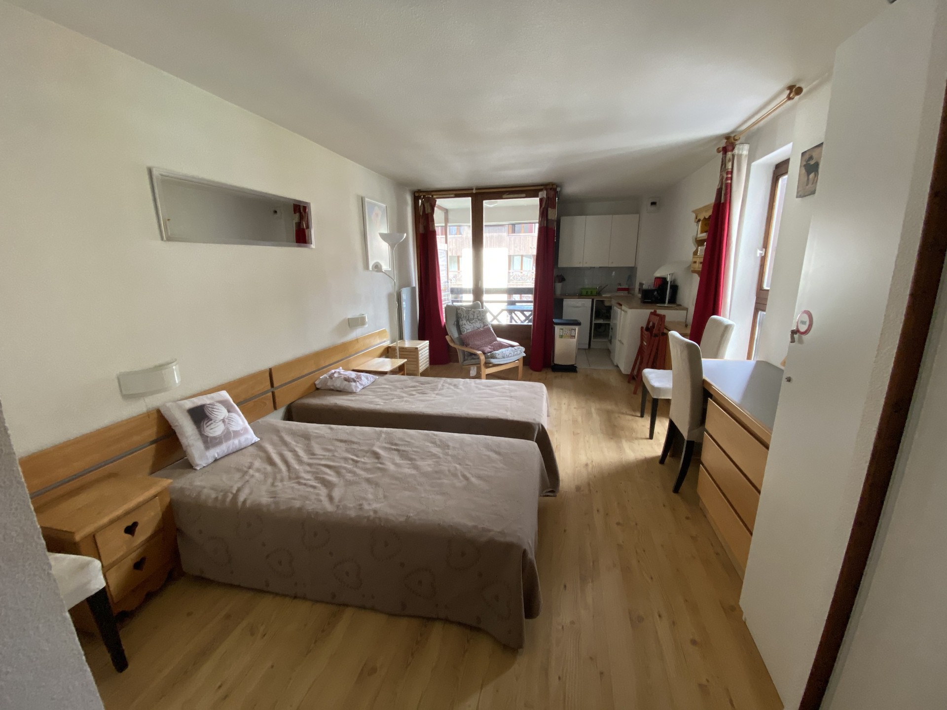 Studio 4 personen Standard CYB2312 - Appartements Cybele - Brides les Bains