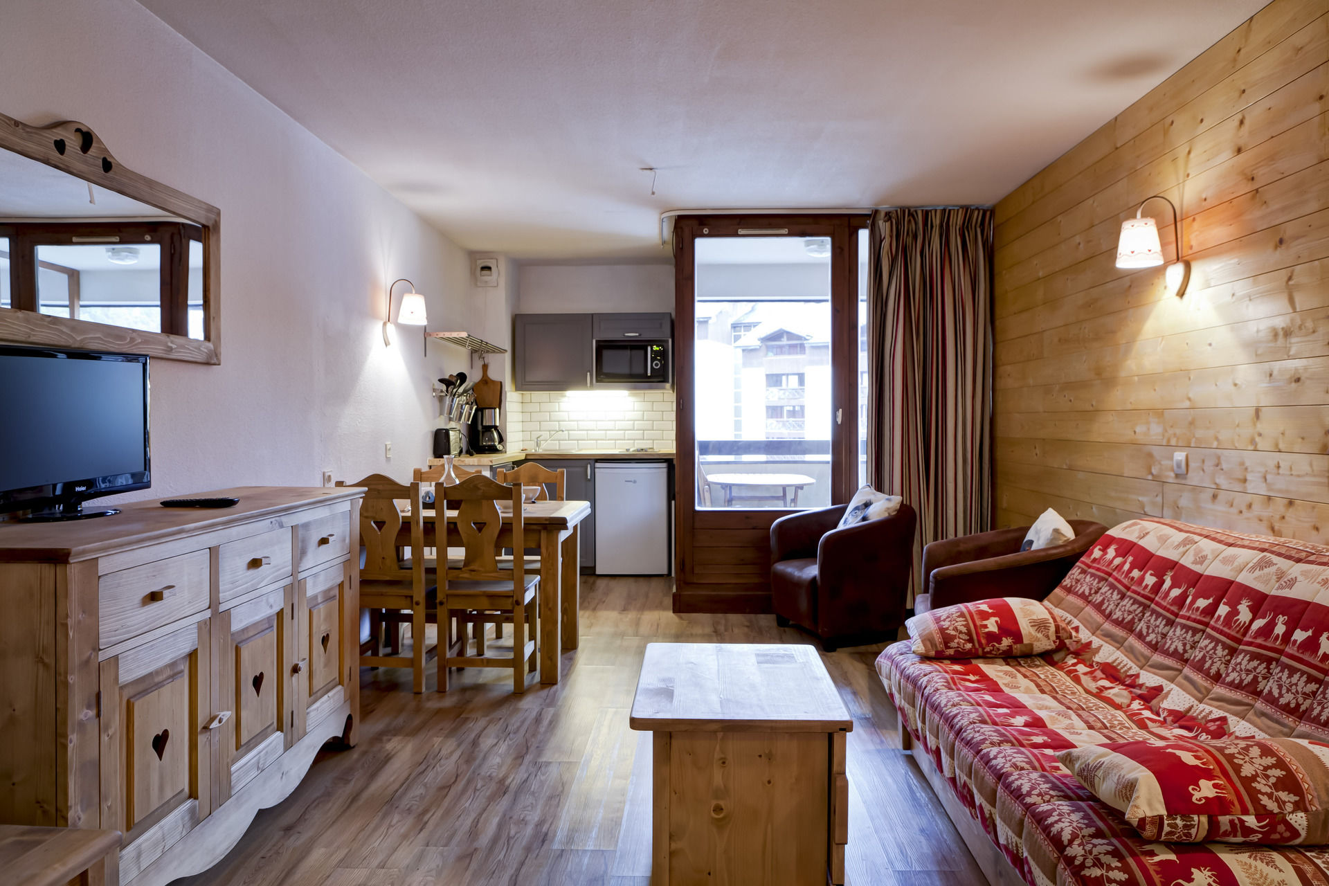 Studio 4 personen Standaard CYB3107 - Appartements Cybele - Brides les Bains