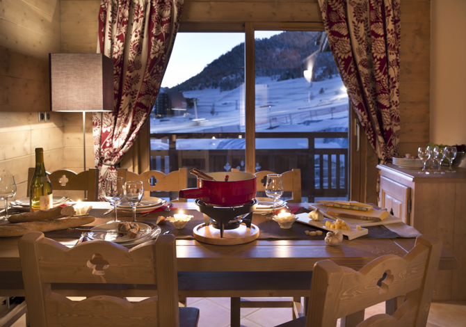 3 Piekes 6 Personen in duplex - Résidence CGH & SPA Le Chalet des Dolines 4* - Montgenèvre