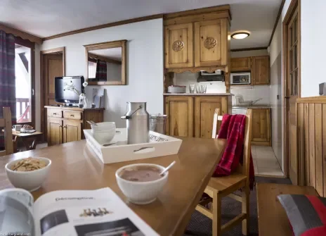 3 Kamer appartement 4 personen Kort verblijf - Résidence Village Montana Soleil 4* - Val Thorens
