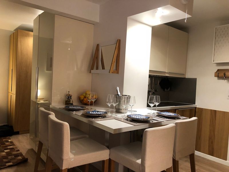 Studio Les Menuires, 1 piece, 4 personen - Studio rénové, cosy et chaleureux, aux pieds des pistes et proche de toutes commodités. - Les Menuires Croisette