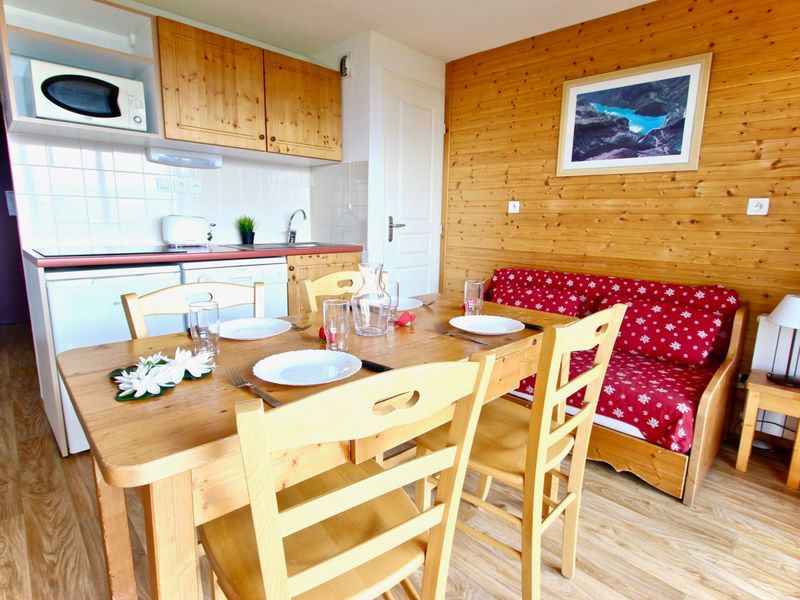 Appt. cabine Chamrousse, 3 kamers, 6 personen - Belle terrasse sud - Chamrousse