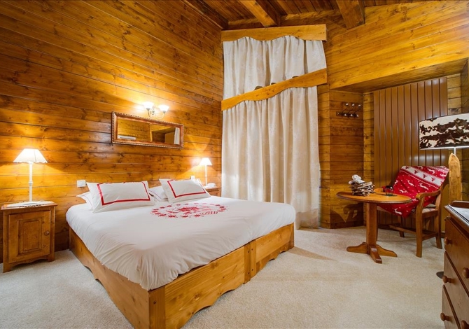 Familiekamer 2 Volwassenen + 2 Kinderen (-12 jaar) halfpension - Hôtel Les Campanules 4* - Tignes 2100 Le Lac