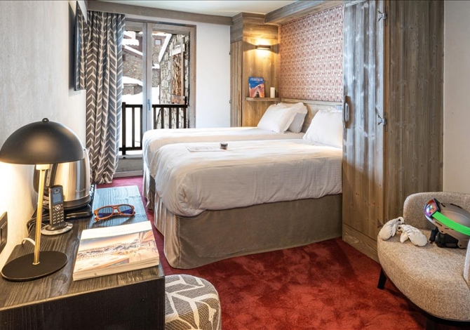 Klassieke Kamer appartement 2 Volwassenen met halfpension en balkon met uitzicht op de bergen - Hôtel Aigle du Montana 4* - Tignes 2100 Le Lac