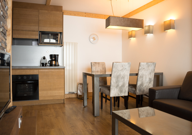 2 Kame eenheden voor 4 Personen (2 volwassenen + 2 kinderen) met cabine - Résidence Koh-I Nor 5* - Val Thorens