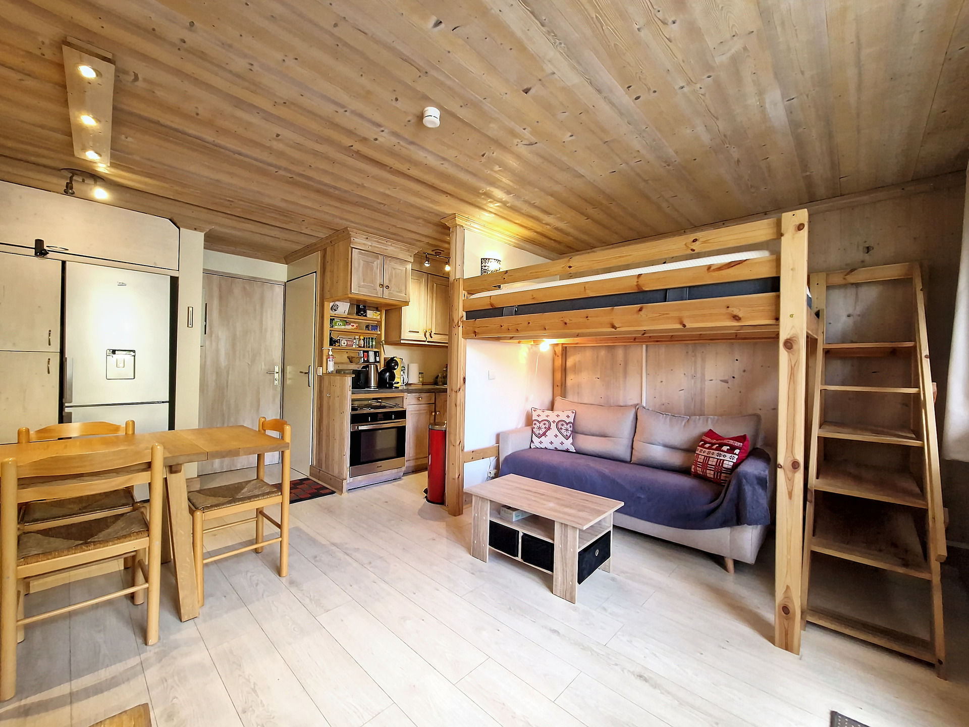 2 kamer appartement 4 personen - Flats LES HAUTS DE ROGONEY - Val d'Isère Centre