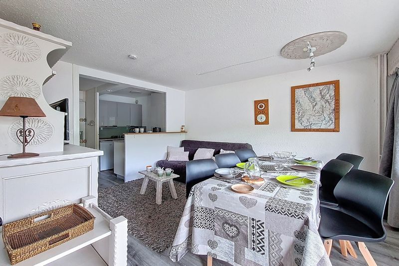 2 kamer appartement 6 personen Comfort - travelski home choice - Flats ARAVIS - Les Menuires Croisette