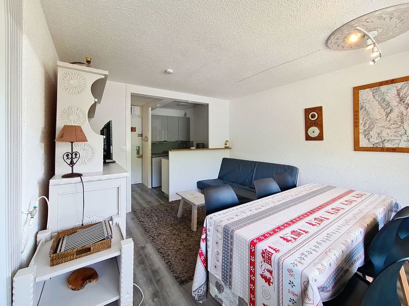 2 kamer appartement 6 personen Comfort - travelski home choice - Flats ARAVIS - Les Menuires Croisette