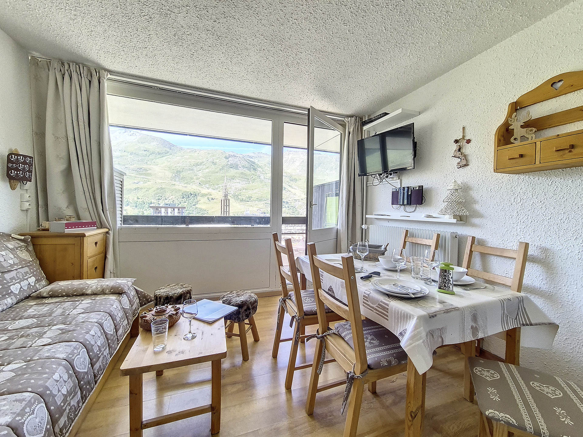 Studio 4 personen Confort - travelski home choice - Flats ARAVIS - Les Menuires Croisette