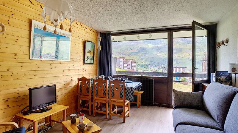 2 kamer appartement 6 personen Comfort - travelski home choice - Flats ARAVIS - Les Menuires Croisette