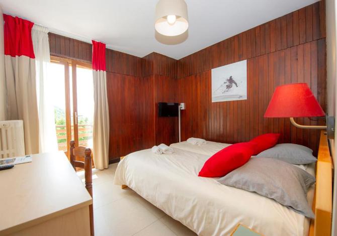 Slaapkamer Twin Supérieure voor 1 volwassene in halfpension (niet annuleerbaar/niet terugbetaalbaar) - Casa Moho Saint-François-Longchamp 1450 - Saint François Longchamp