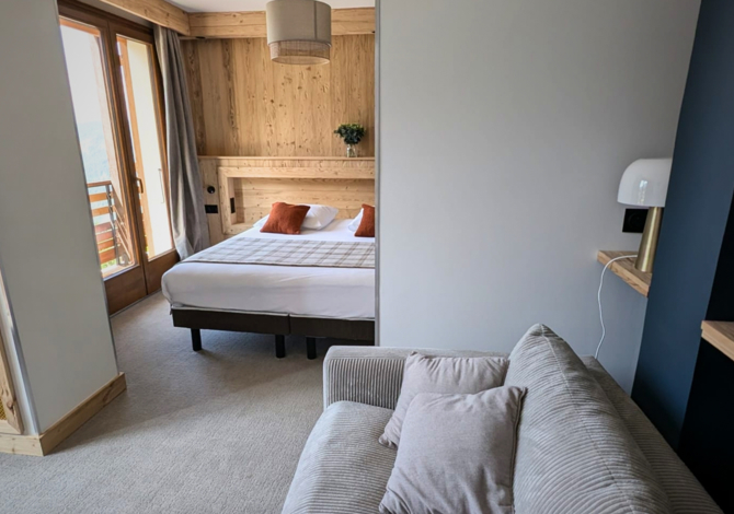Quadruple TWIN Standaard kamer appartement voor 2 volwassenen en 2 kinderen in halfpension (niet annuleerbaar/niet terugbetaalbaar) - Casa Moho Saint-François-Longchamp 1450 - Saint François Longchamp