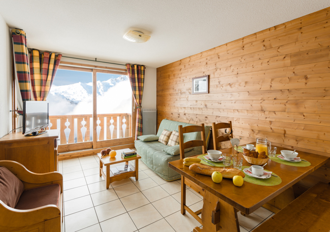 2-kamer appartement - 2 t/m 6 personen niet-terugbetaalbaar - travelski home select - Résidence L'Arollaie 4* - Plan Peisey
