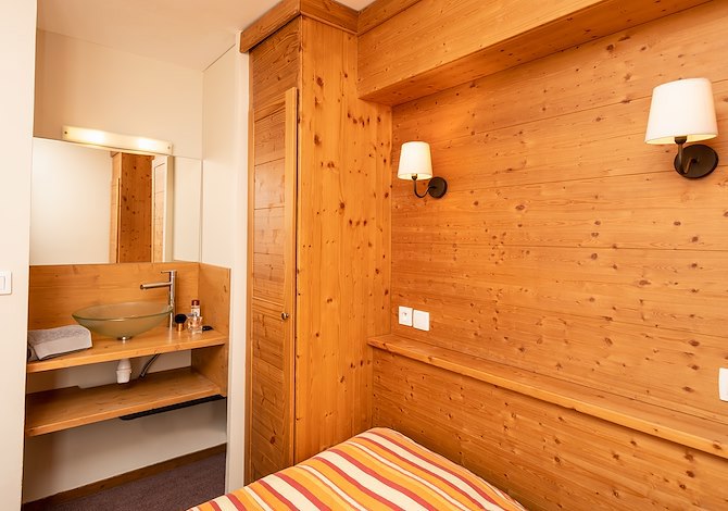 3 Kamer appartement 6 personen Ski school - Residentie le Chamois d'Or 3* - Dutchweek - Val Thorens
