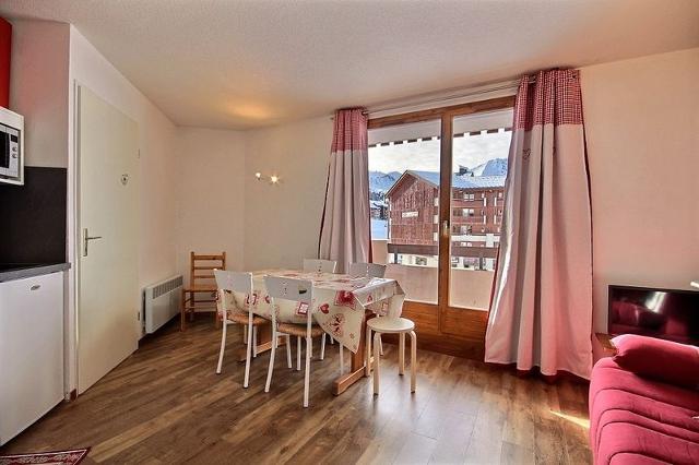 Appartements Les Drus - Plagne Soleil