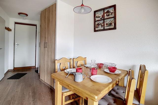 Flats NECOU - Les Menuires Reberty 2000