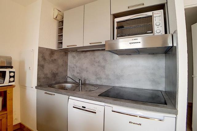 Flats NECOU - Les Menuires Reberty 2000