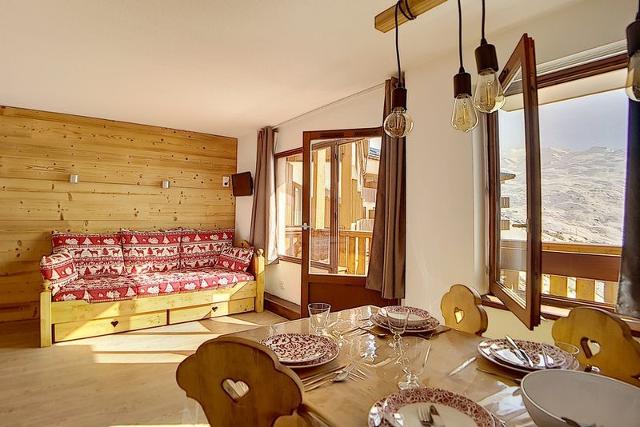 Flats NECOU - Les Menuires Reberty 2000