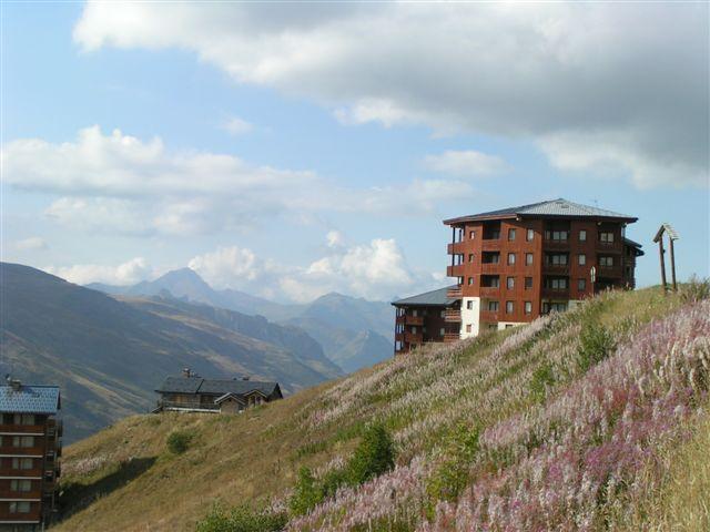 Appartements Necou - Les Menuires Reberty 2000