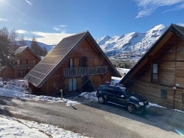 Chalet Les Flocons Du Soleil - La Joue du Loup