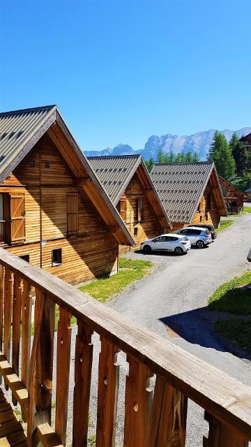 Chalet Les Flocons Du Soleil - La Joue du Loup