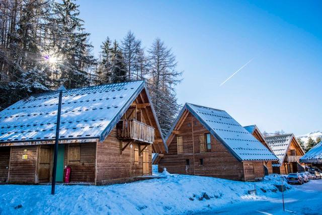 Chalet Les Flocons Du Soleil - La Joue du Loup