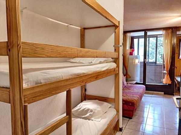 SKI SOLEIL 1008 / LES MENUIRES 2 PIECES 4 PERS 1 CHAMBRE SKI AUX PIEDS - Les Menuires Bruyères