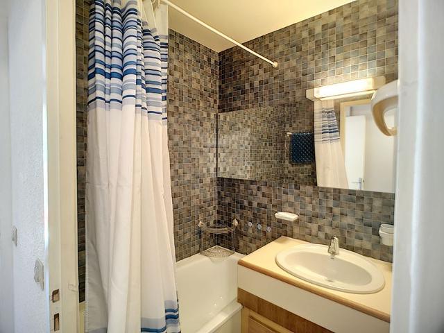LES MENUIRES LES BRUYERES STUDIO CABINE 4 PERSONNES - Les Menuires Bruyères
