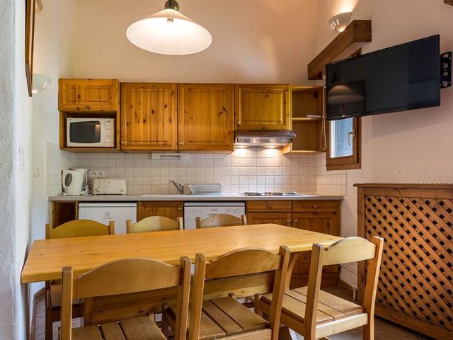 ESC3 - Superbe appartement, centre ville, proche pistes et commerces. - Val d'Isère Centre