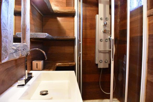Appartement Hameau Des Biches MRB380-014 - Méribel Village 1400