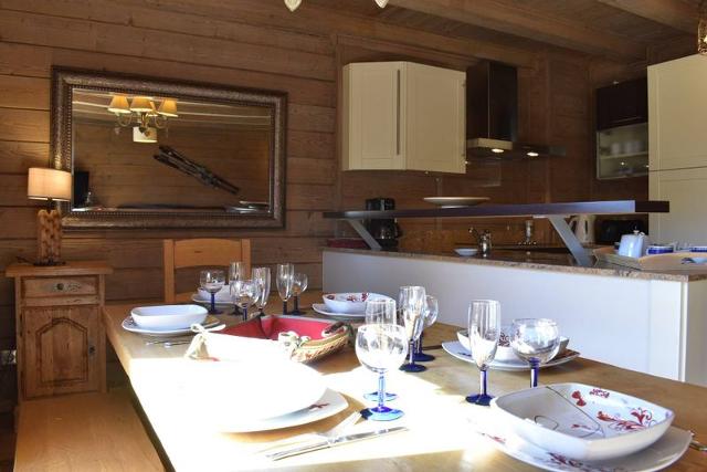 Appartement Hameau Des Biches MRB380-014 - Méribel Village 1400