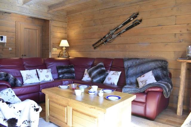 Appartement Hameau Des Biches MRB380-014 - Méribel Village 1400