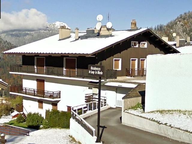 2/4 personnes sans prétention - ski au pied (RUA191) - La Clusaz