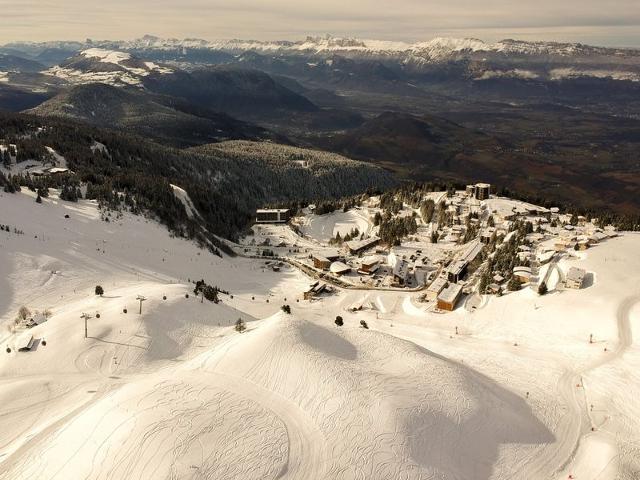Flat Chartreuse 1 036-FAMILLE & MONTAGNE appart. 6 pers - Chamrousse