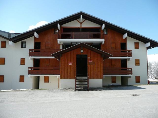 Studio cabine 21.5 m², orienté SUD, classé 1* - Les Saisies