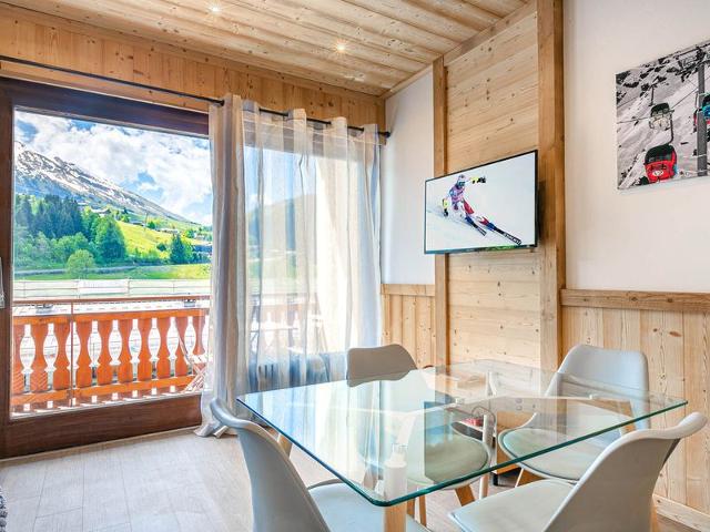 Grand Studio avec très belle vue Montagne, Très jolies prestations - La Clusaz