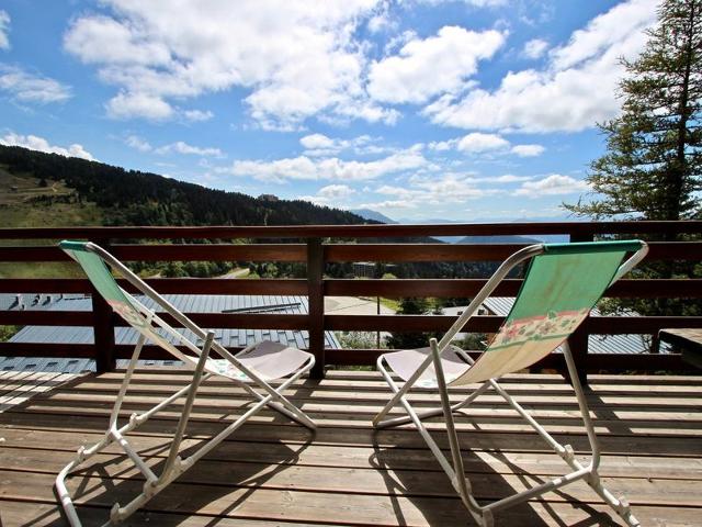 1er étage d'un chalet avec grande terrasse plein sud - Chamrousse