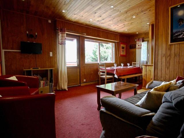 1er étage d'un chalet avec grande terrasse plein sud - Chamrousse