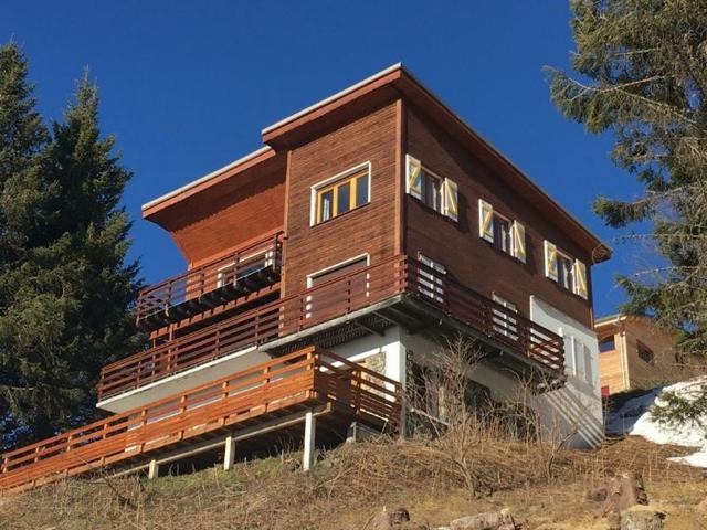 1er étage d'un chalet avec grande terrasse plein sud - Chamrousse
