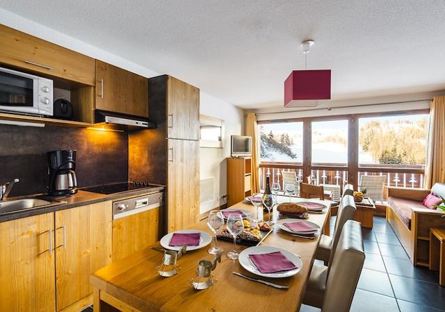 Résidence Lagrange Vacances Les Chalets Edelweiss 4* - Plagne 1800