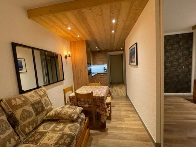 Appartement 4 personnes plein centre - Les Menuires Croisette