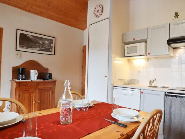 Appartement dans une résidence calme avec piscines - Samoëns