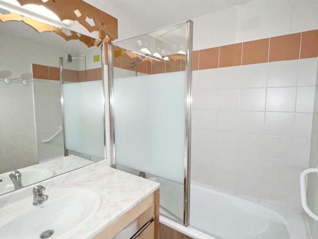 Appartement dans une résidence calme avec piscines - Samoëns