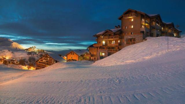 Résidence CGH & SPA Les Granges du Soleil 4* . - Plagne Soleil