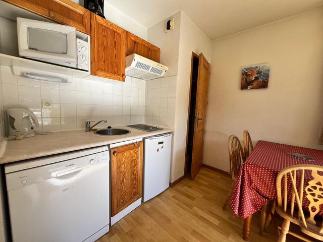 Joli appartement dans une résidence avec piscines - Samoëns