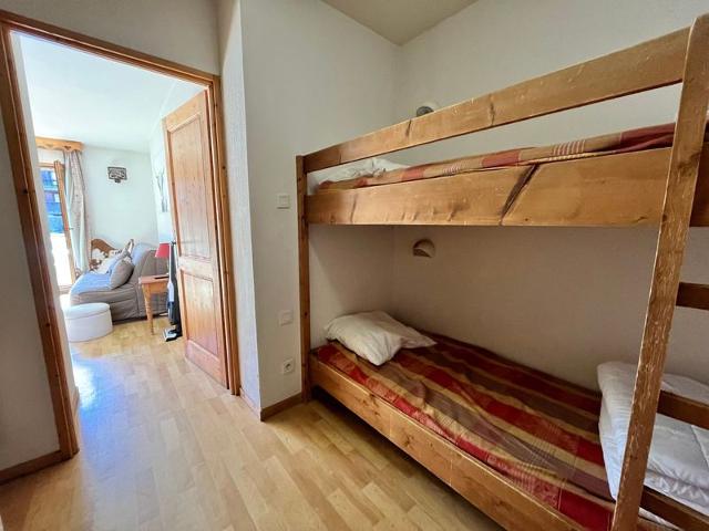 Joli appartement dans une résidence avec piscines - Samoëns