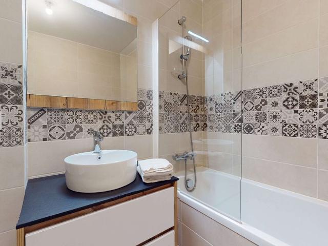 Bel appartement neuf 6 personnes, proche centre - Samoëns
